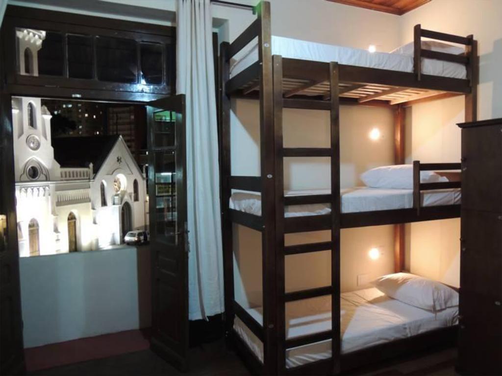 Curitiba Hostel Екстер'єр фото
